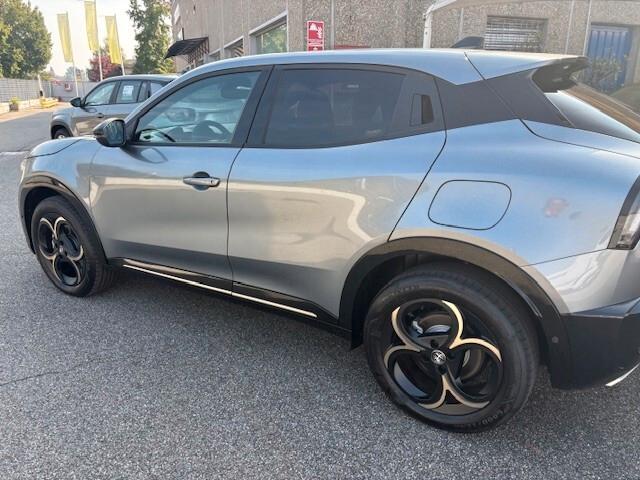 Alfa Romeo Junior 1.2 145 CV Hybrid eDCT6 Q4 Intensa