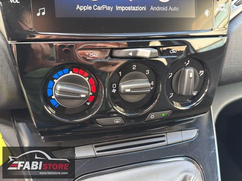 Lancia Ypsilon 1.0 FireFly 70 Cv Hybrid Gold 5 POSTI - Schermo, CarPlay, Ruotino ecc