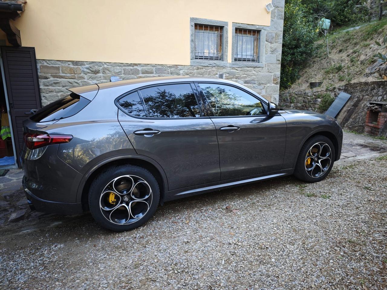 Alfa Romeo Stelvio 2.2 Turbodiesel 210 CV AT8 Q4 Veloce