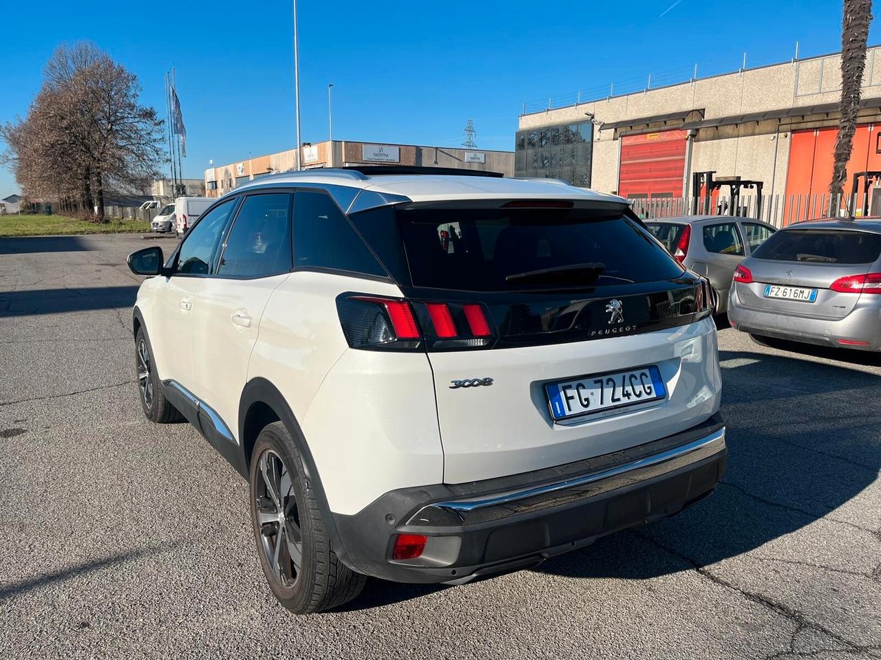 Peugeot 3008 BlueHDi 120 EAT6 S&S Allure