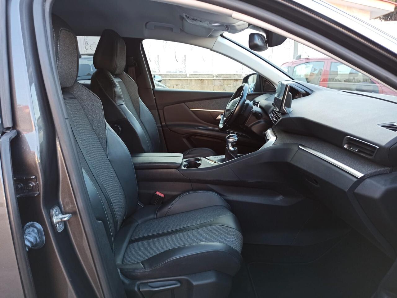 Peugeot 3008 BlueHDi 130 S&S Allure Pack