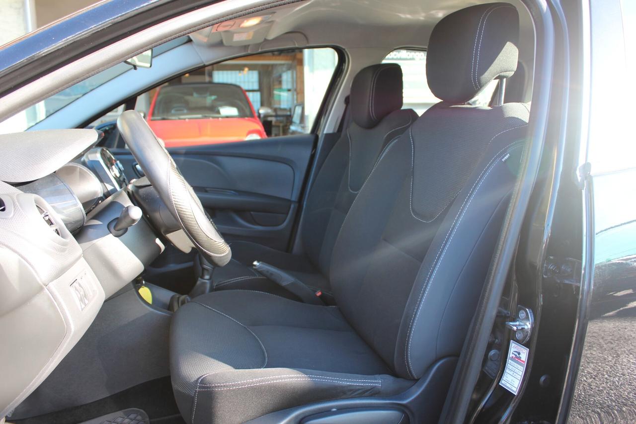 Renault Clio Life 1.2 75CV KIT DISTRIBUZIONE APPENA SOSTITUITO