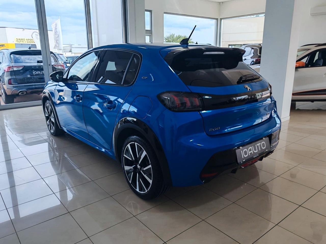 Peugeot 208 1.2 130cv EAT8 GT 2022
