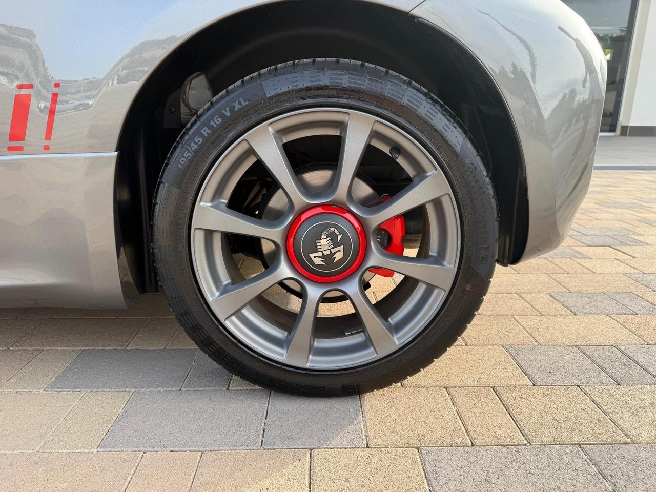Abarth 595 1.4 Turbo T-Jet 145 CV