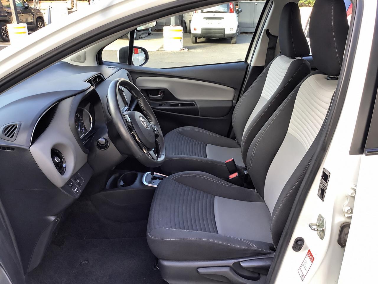 Toyota Yaris 1.5 Hybrid Active