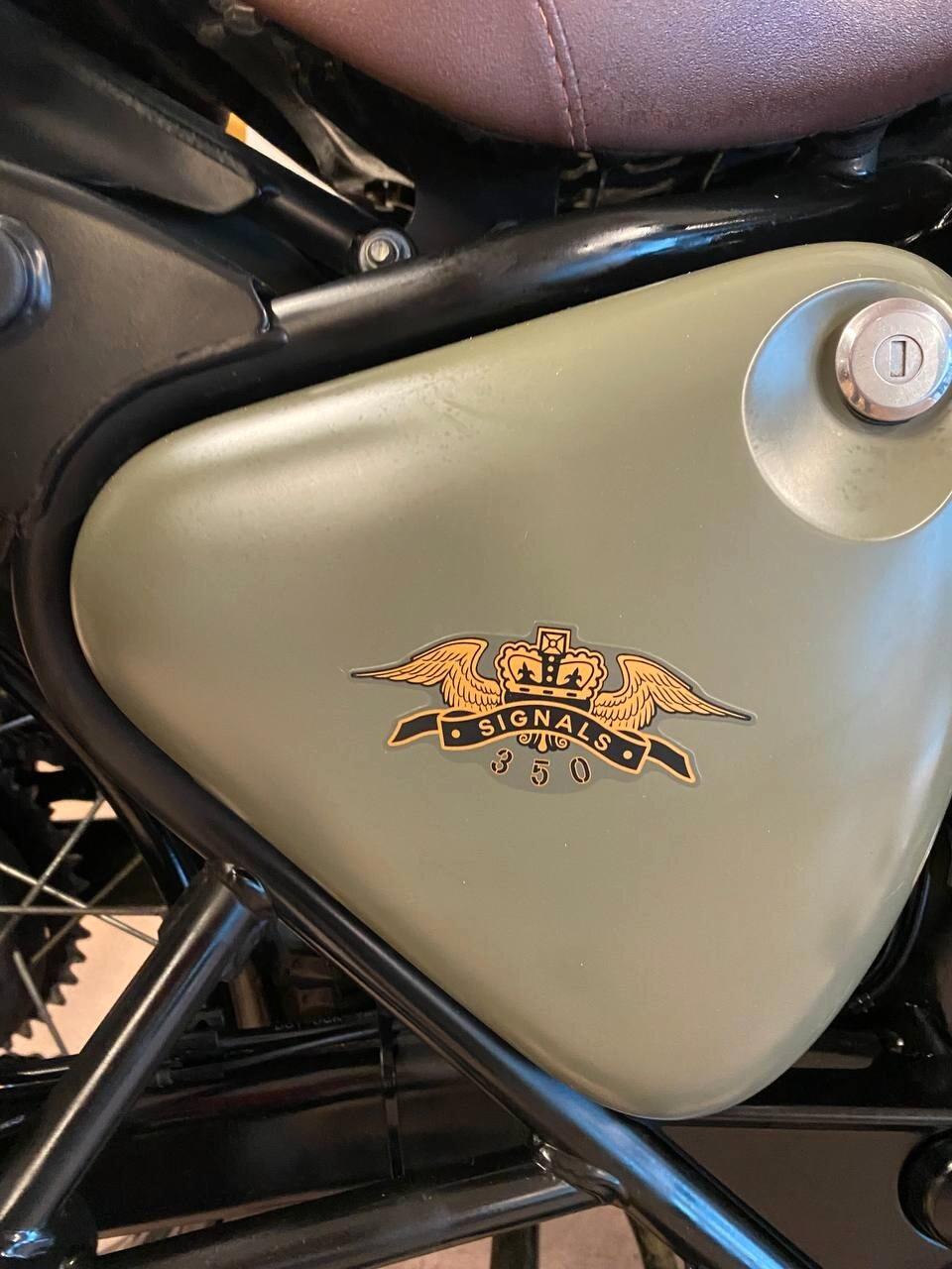 Royal Enfield Classic 350 signals
