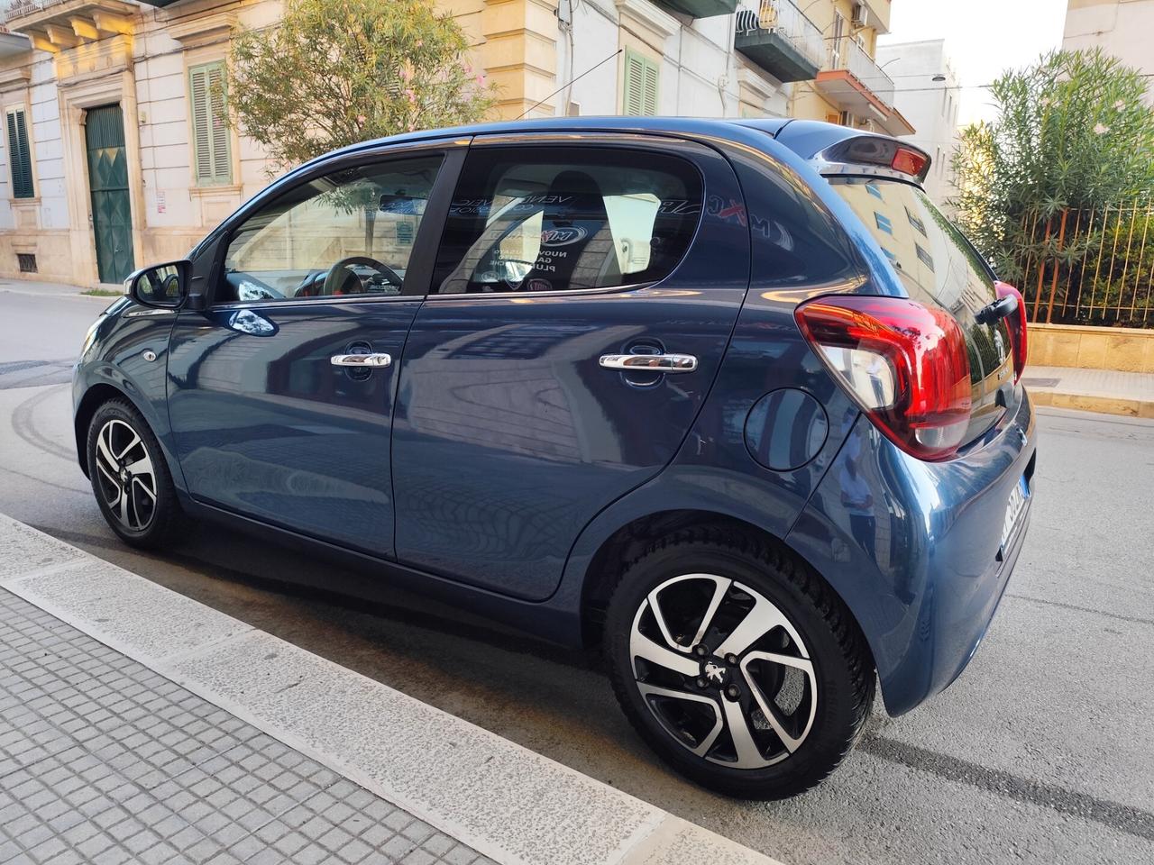Peugeot 108 1.0 BENZINA 68CV ALLURE PERFETTA