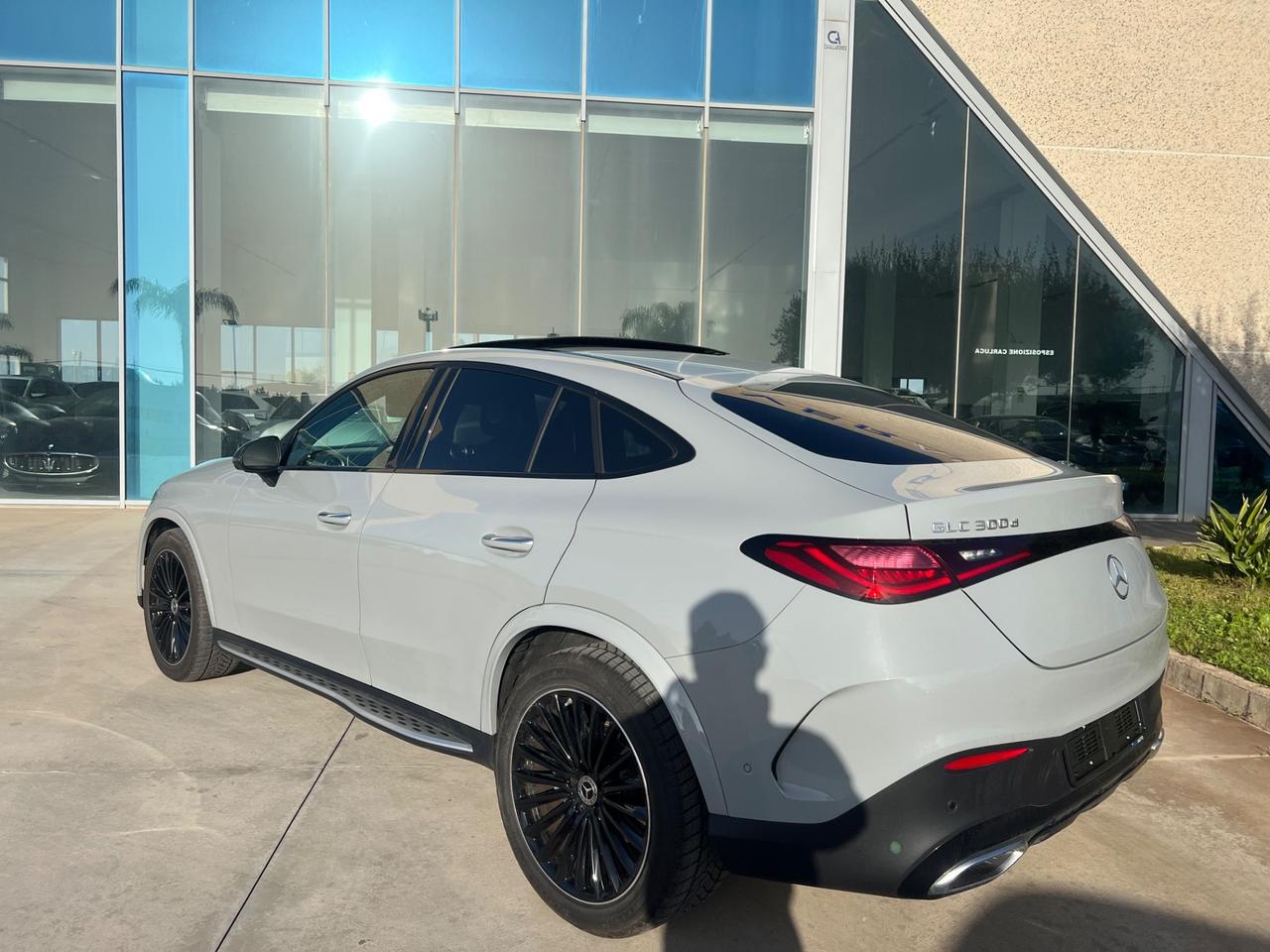 Mercedes-benz GLC 300 d 4Matic Mhev Coupé AMG Line Advanced Plus possibilità noleggio no scoring