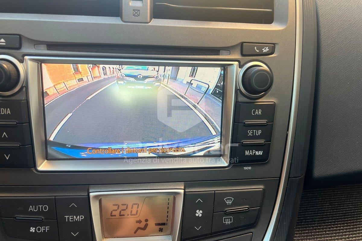 TOYOTA Verso-S 1.3 MT
