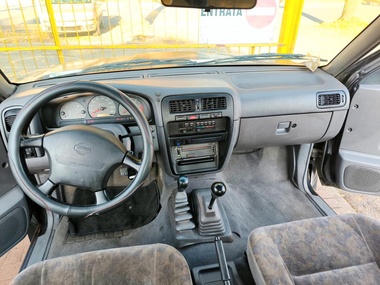 Nissan Pick Up 2.5 TD 4 porte Double Cab Navara