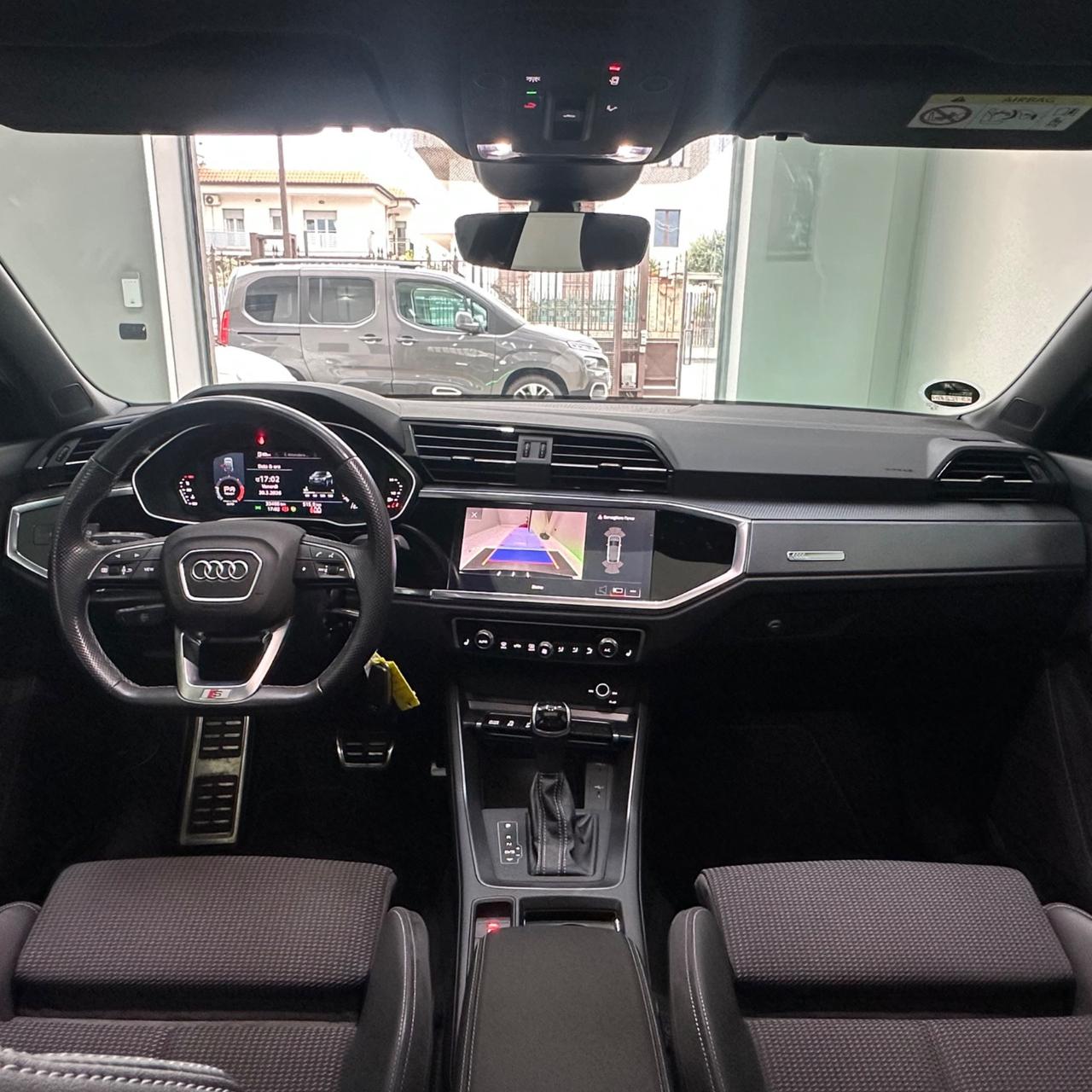 Audi Q3 Sportback 35 TDI S-line edition S-tronic Tetto