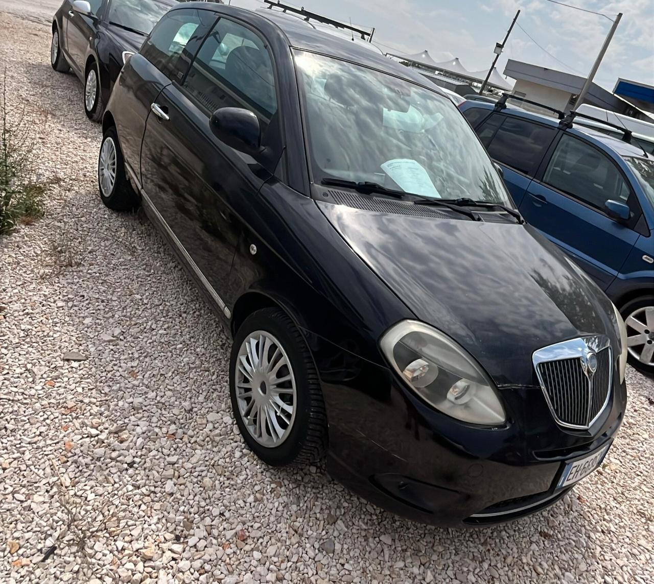 Lancia Ypsilon Unica
