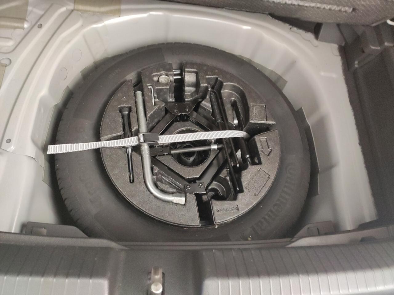 Volkswagen Polo 1.0 TSI Life