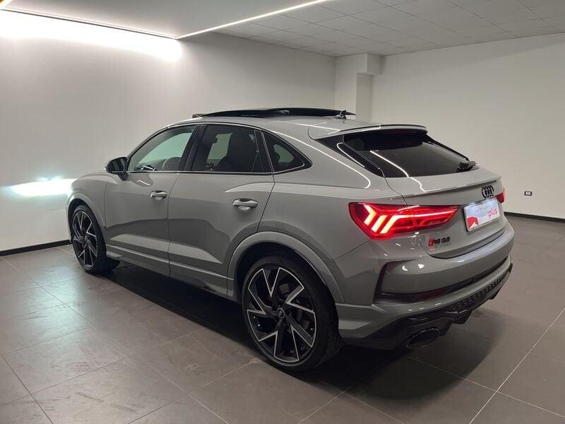 Audi Q3 Audi RS Q3 Sportback 294(400) kW(PS) S tronic