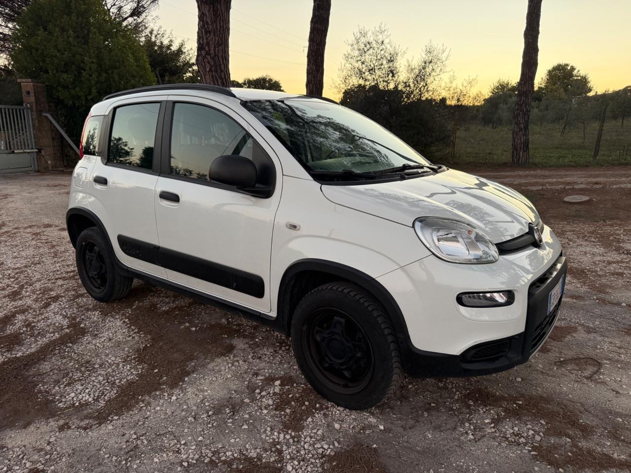 Fiat Panda 0.9 TwinAir Turbo S&S Trussardi