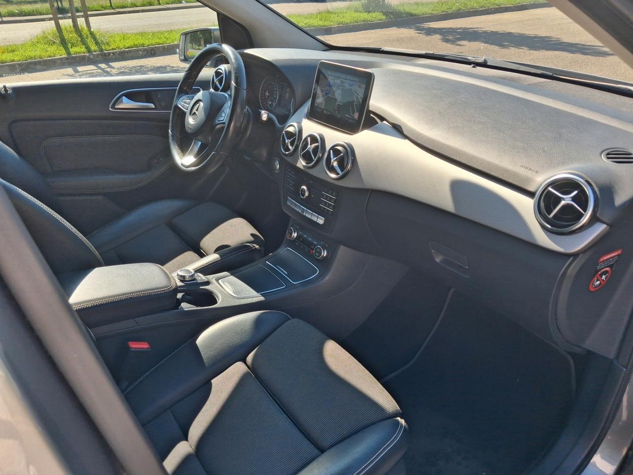 Mercedes-benz B 200 d Automatic 4Matic Premium