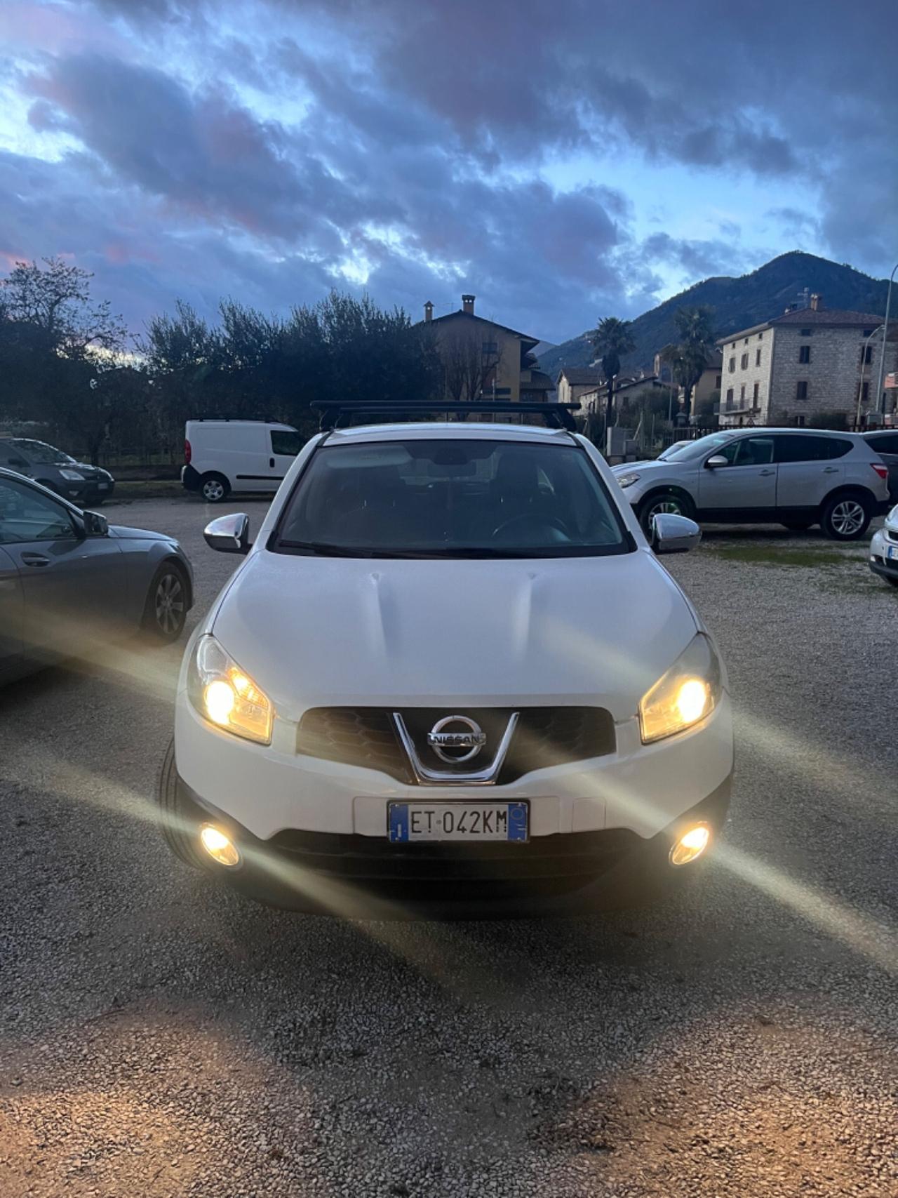 Nissan Qashqai 1.5 dCi PERFETTA SI NEOPATENTATI