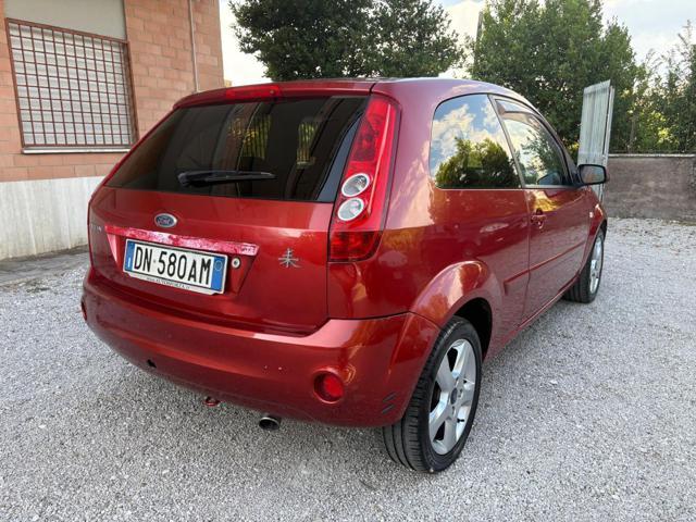 FORD Fiesta 1.2 16V 3p. Titanium