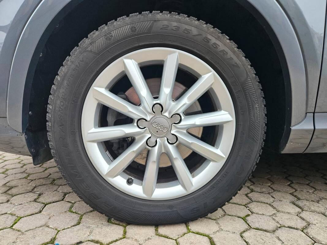 Audi Q3 2.0 tdi Sport 120cv