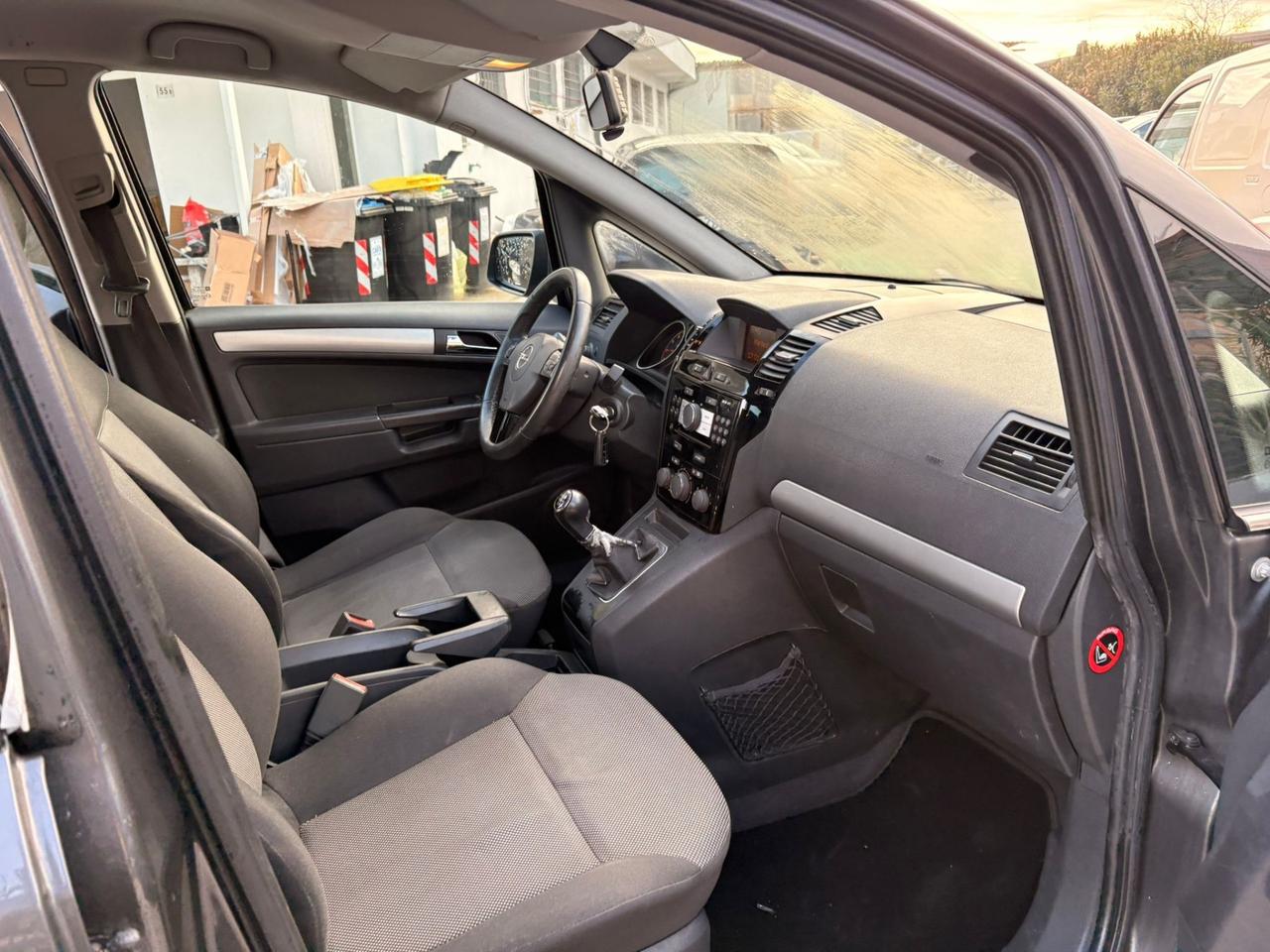 Opel Zafira 1.6 16V ecoM 150CV Turbo One