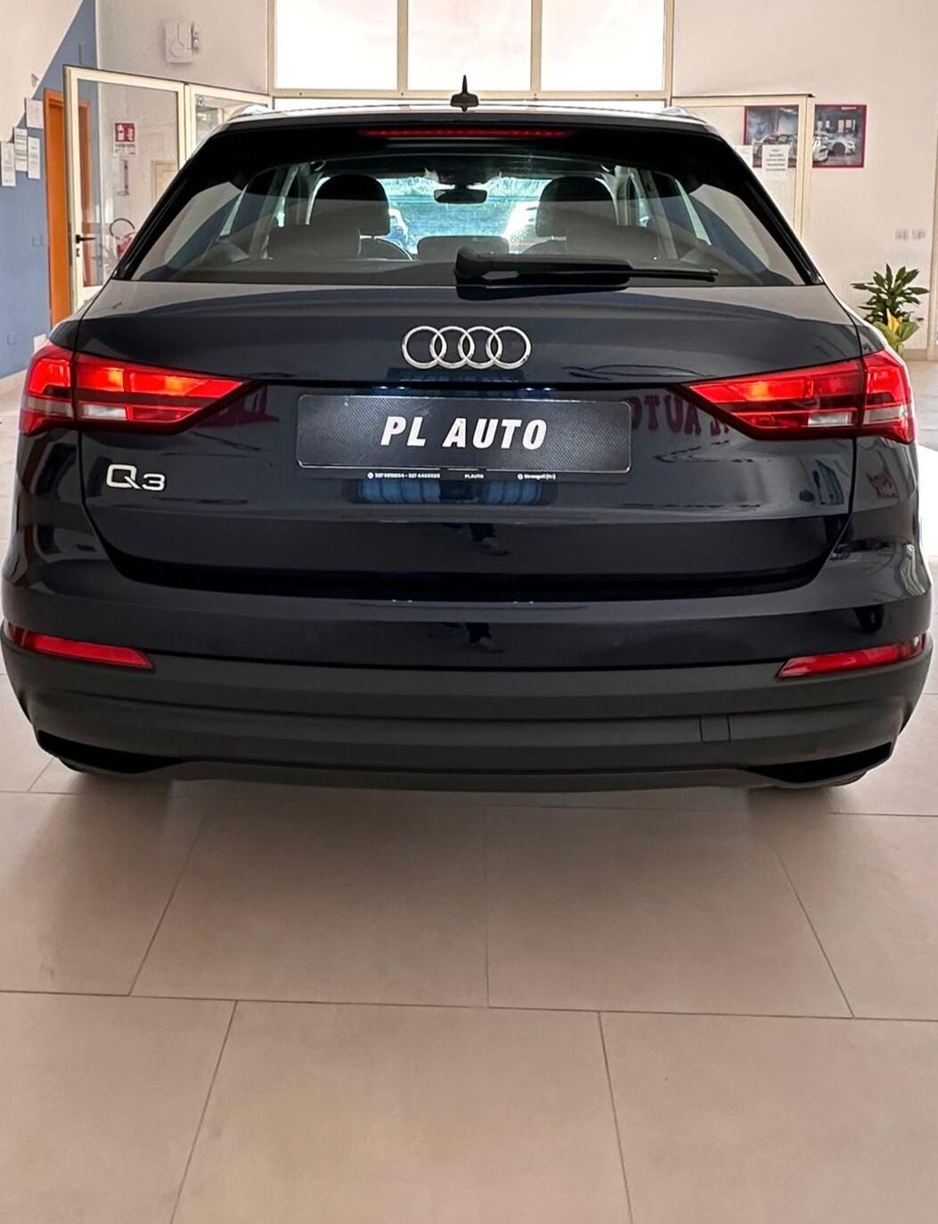 Audi Q3 35 TDI S tronic Business Advanced