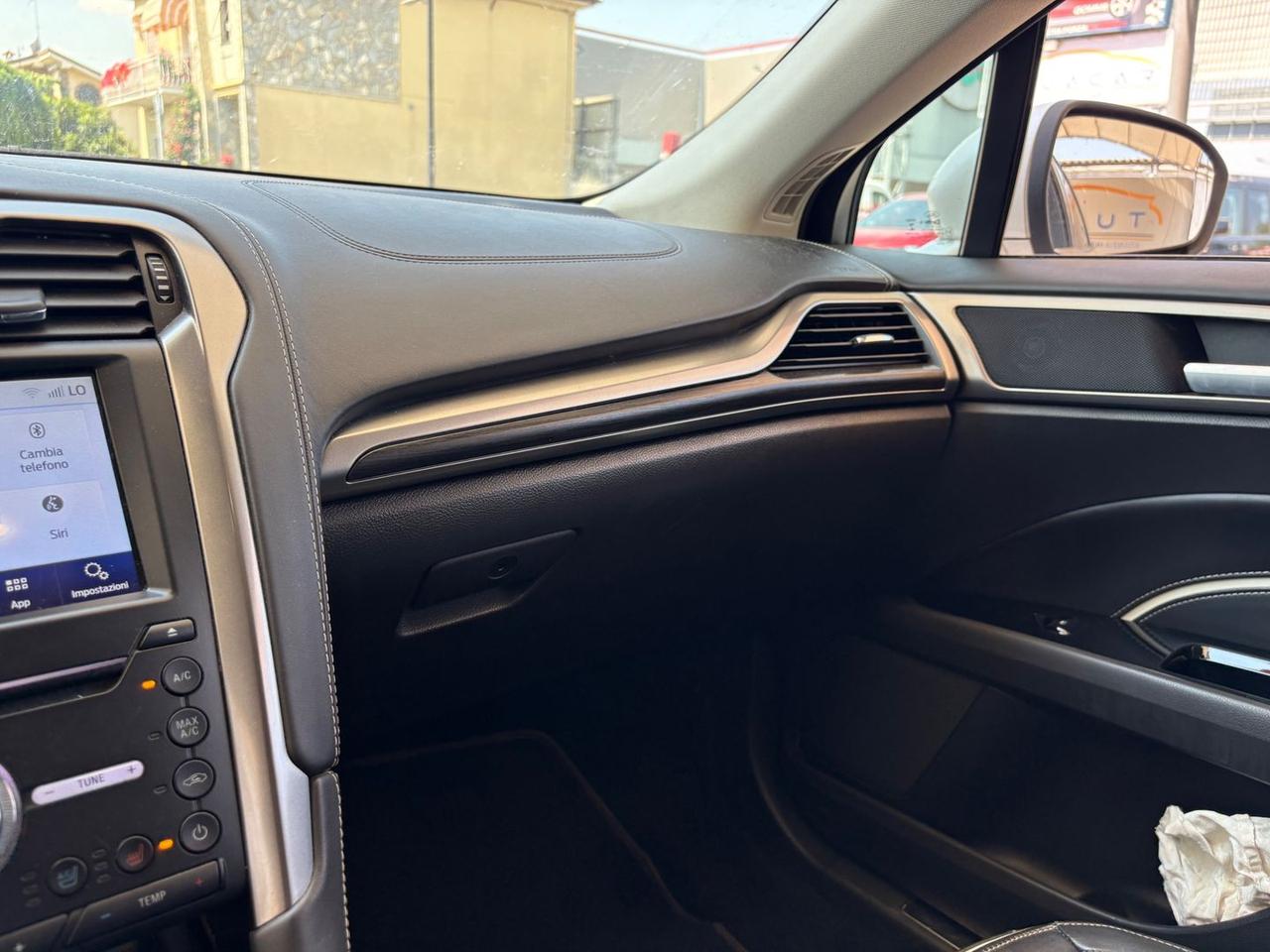 Ford Mondeo Vignale 2.0 HEV #11104