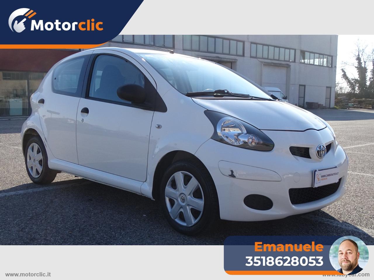 TOYOTA Aygo 1.0 12V VVT-i 5p. Lounge Connect