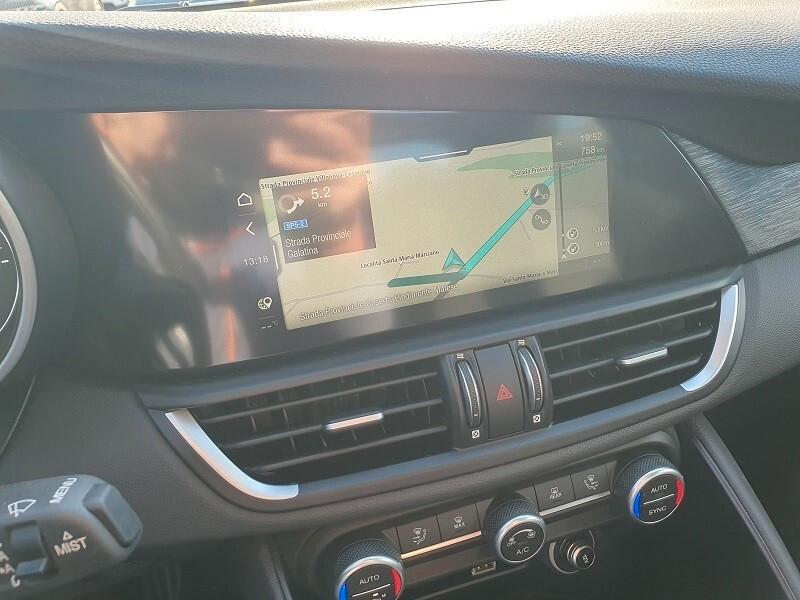 ALFA ROMEO Giulia 2.2 TD 160 AT8 XENO CAM NAVI 8.8