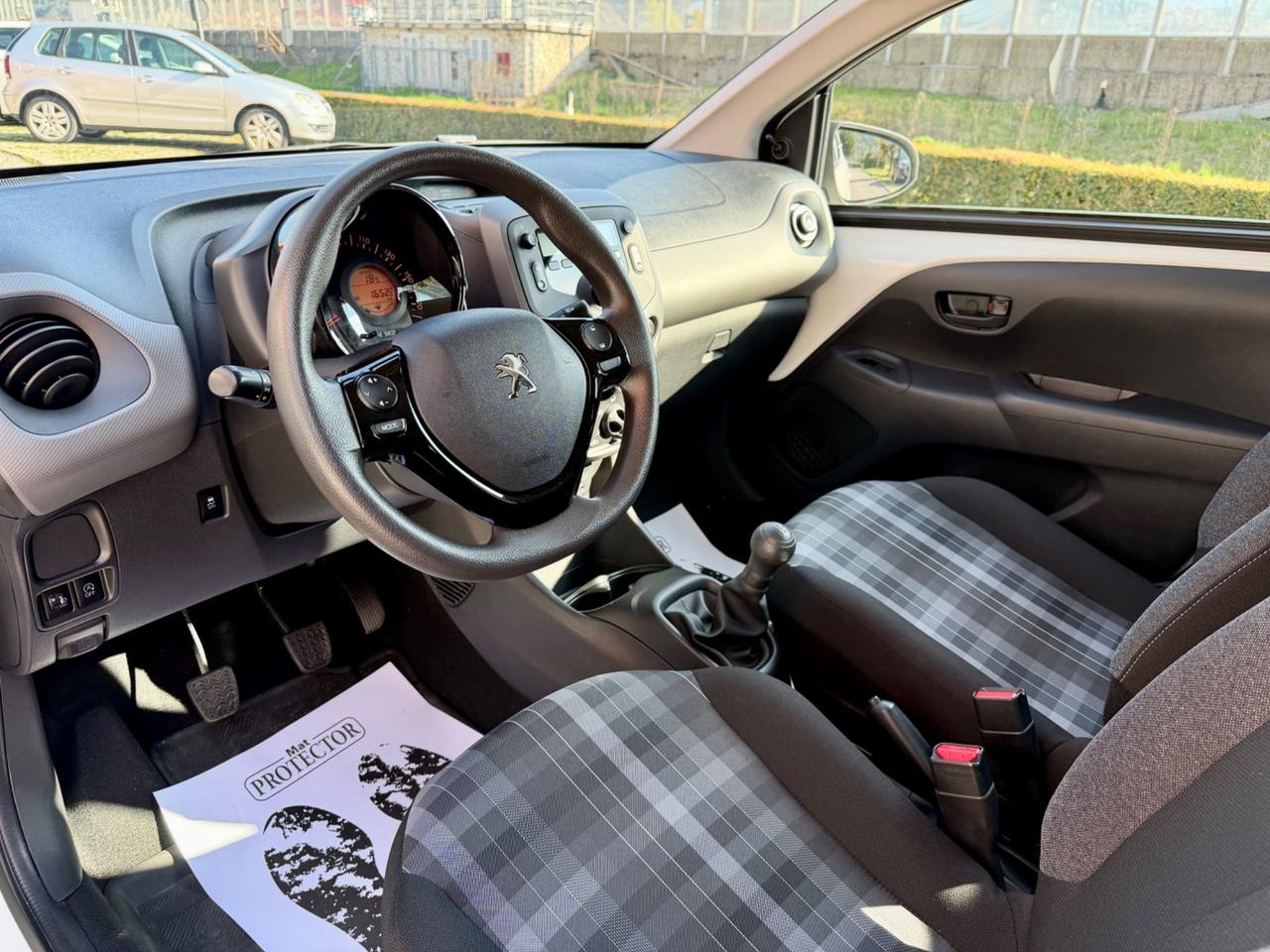 Peugeot 108 OK NEO PATENTATI - 16.000 KM!!