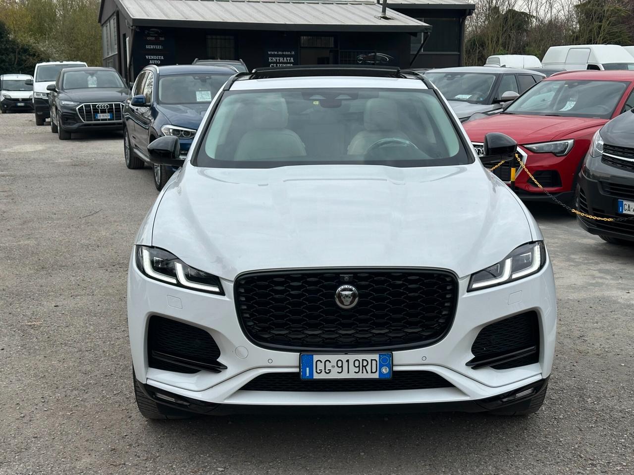 Jaguar F-Pace 2.0d i4 mhev SE awd 163cv auto