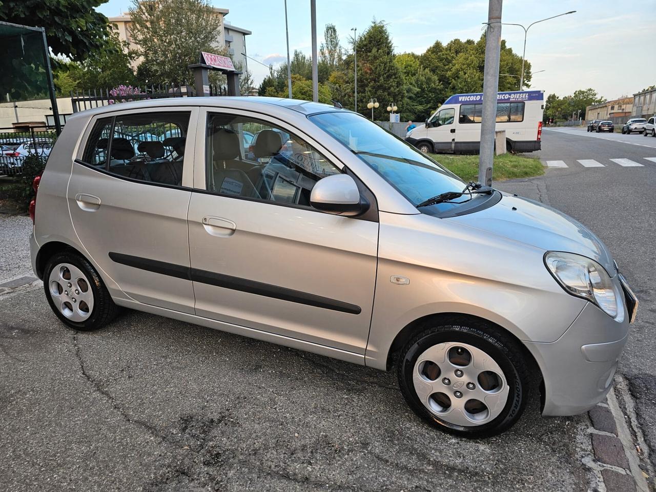 Kia Picanto 1.0 60cv Life Bi-Fuel*Impianto GPL*Neopatentati