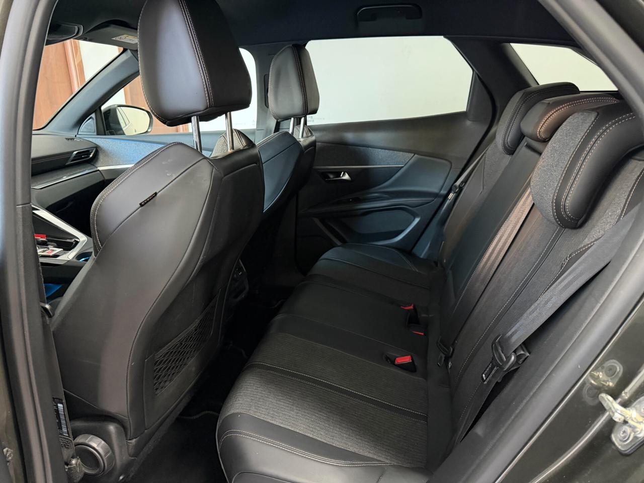 Peugeot 3008 BlueHDi 130 S&S EAT8 GT Line