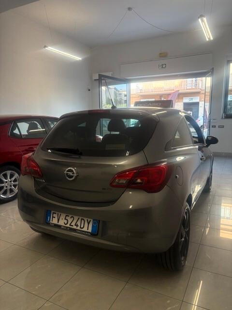 Opel Corsa 1.4 90CV Coupé Advance