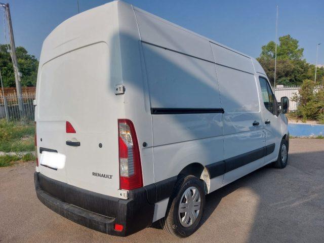 RENAULT Master T33 2.3 dCi 135 PM-TM-DC Furgone Ice