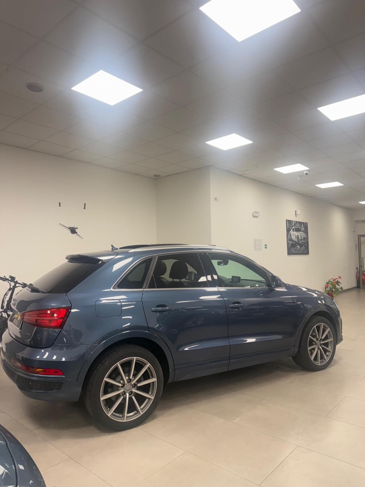 Audi Q3 2.0 TDI 150 CV quattro S tronic Sport