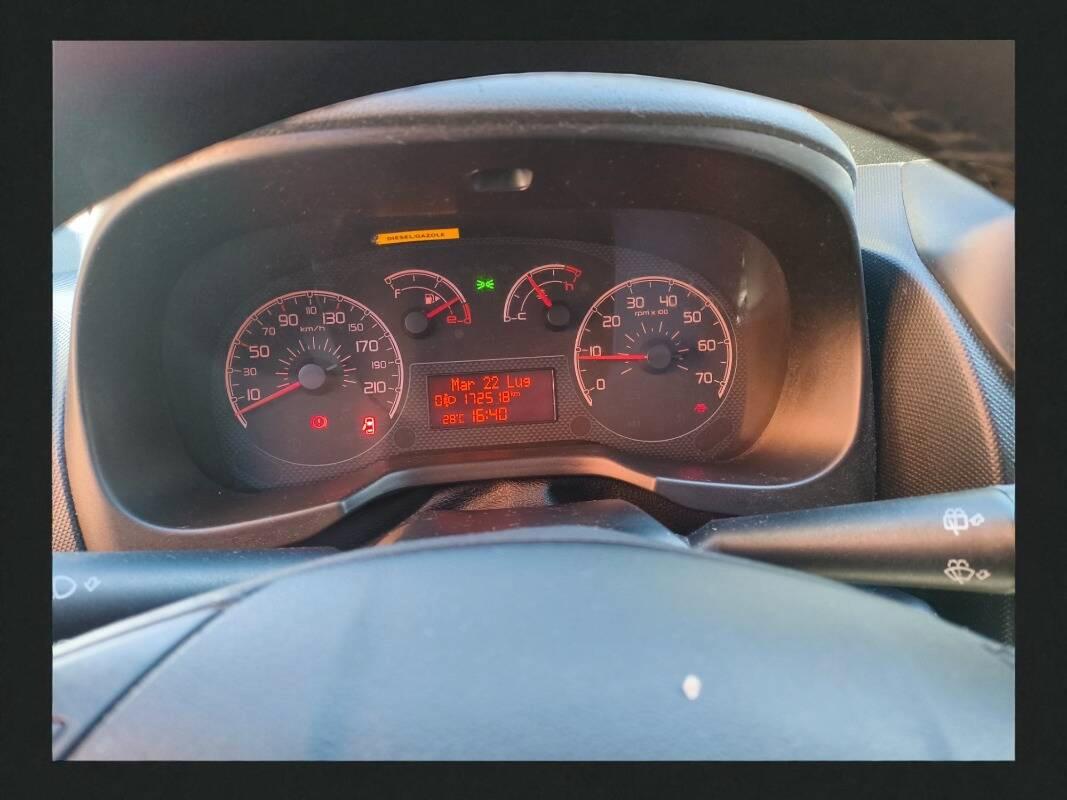 Fiat Qubo Qubo 2016 1.3 mjt 16v Trekking 80cv