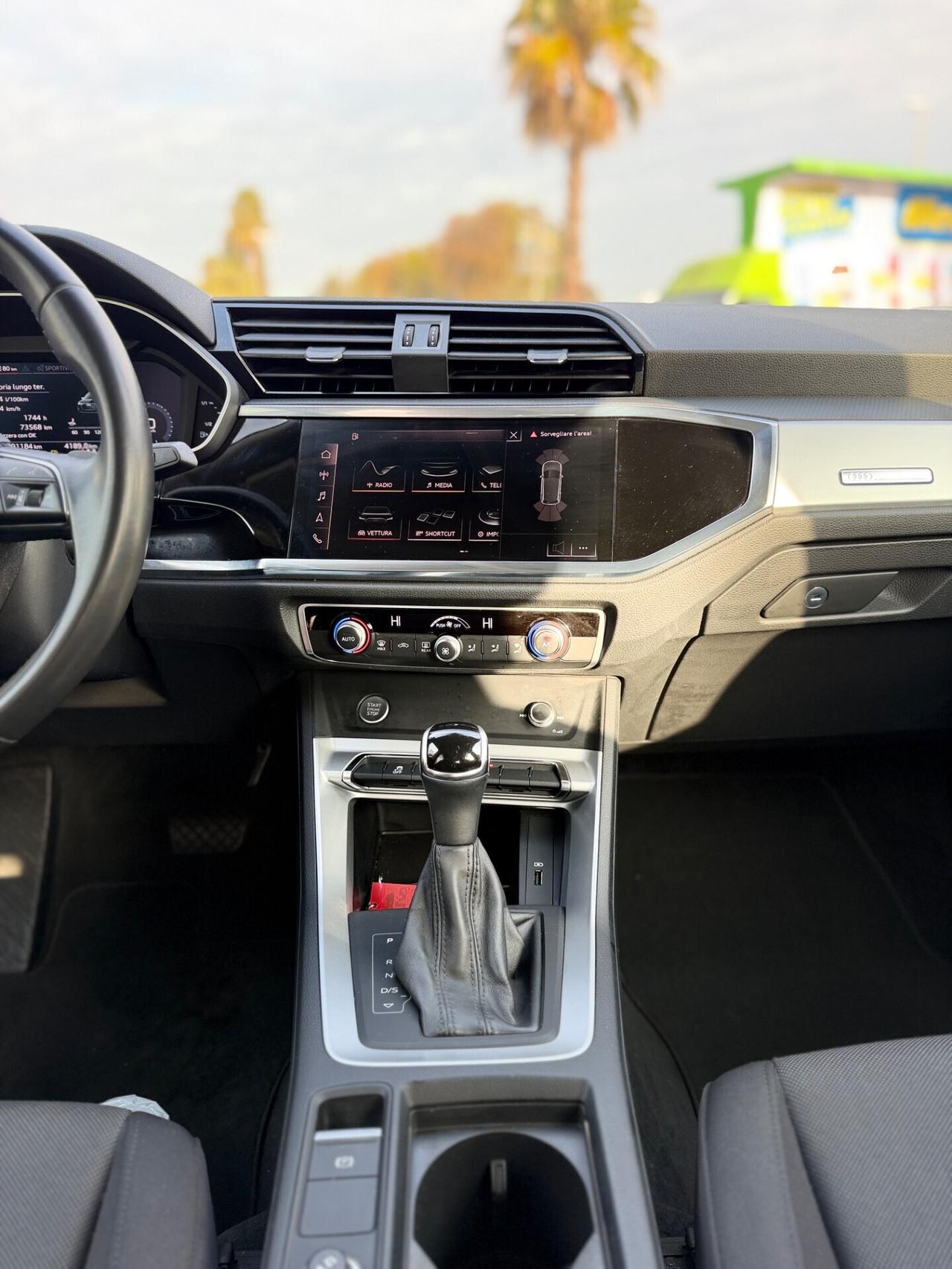 Audi Q3 35 TDI S tronic line edition