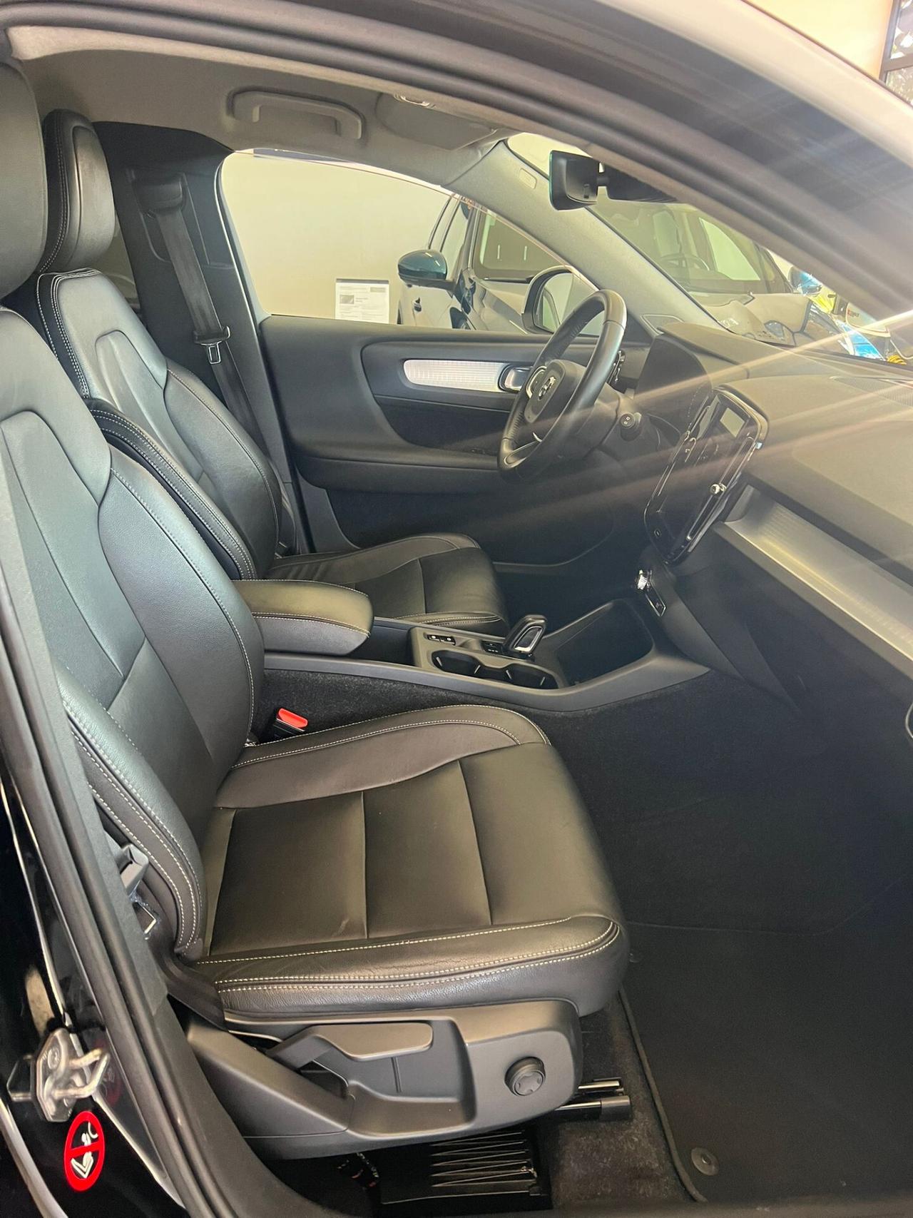 Volvo XC40 D4 AWD Geartronic R-design UNICOPROPRIETARIO