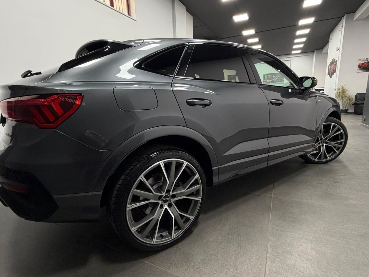 Audi Q3 SPB 40 TDI quattro S tronic line edition