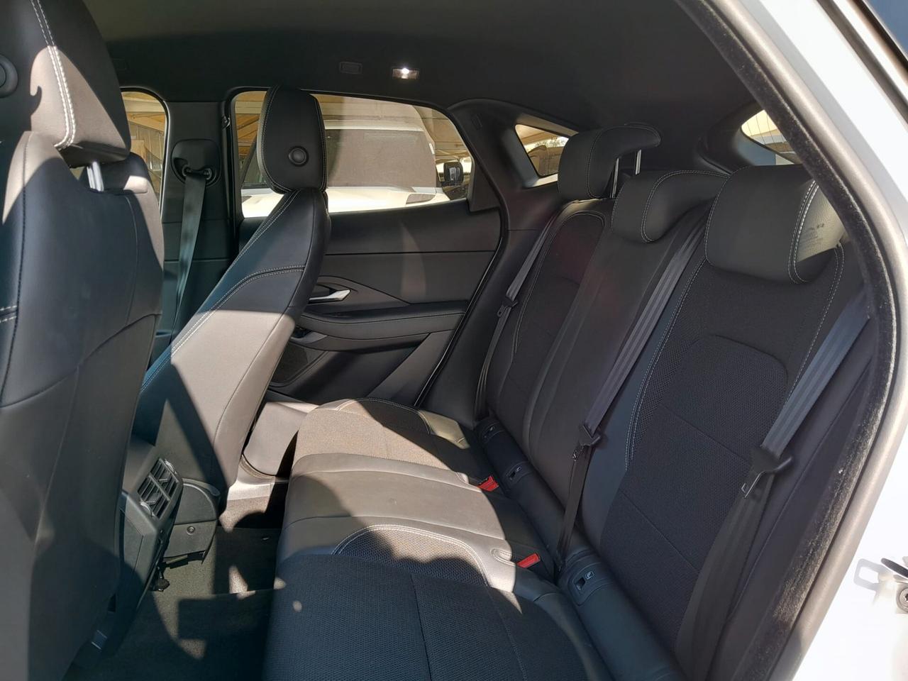 Jaguar E-Pace 2.0D 180 CV AWD R-Dynamic