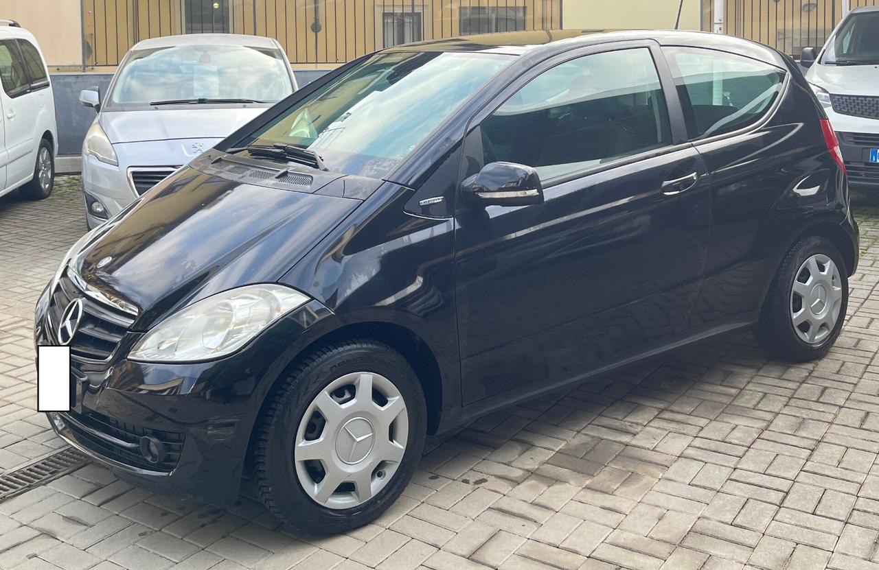 Mercedes-benz A 160 BlueEFFICIENCY Coupé Special Edition - 3 PORTE - ANCHE PER NEOPATENTATI