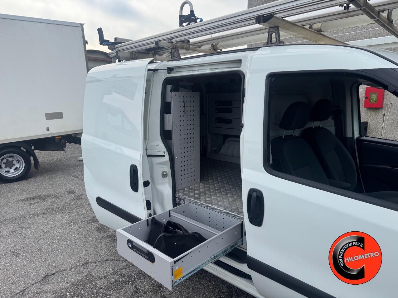 Fiat Doblo 1.6 MJT 105 CV CARGO ALLESTITO OFFICINA MOBILE-PORTAPACCHI-
