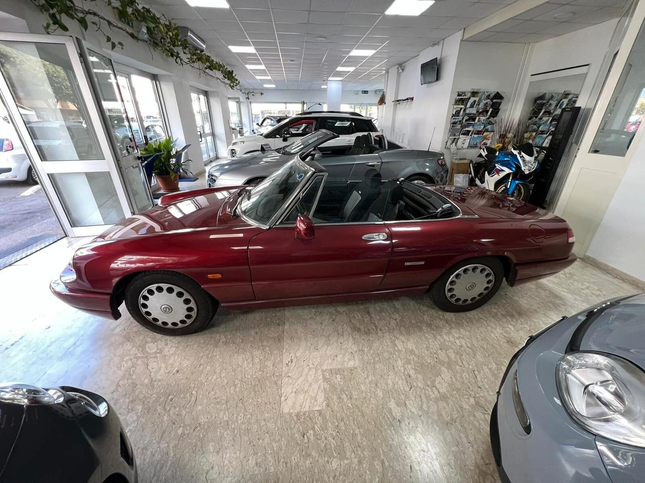 Alfa Romeo Spider 1.6 Duetto my90