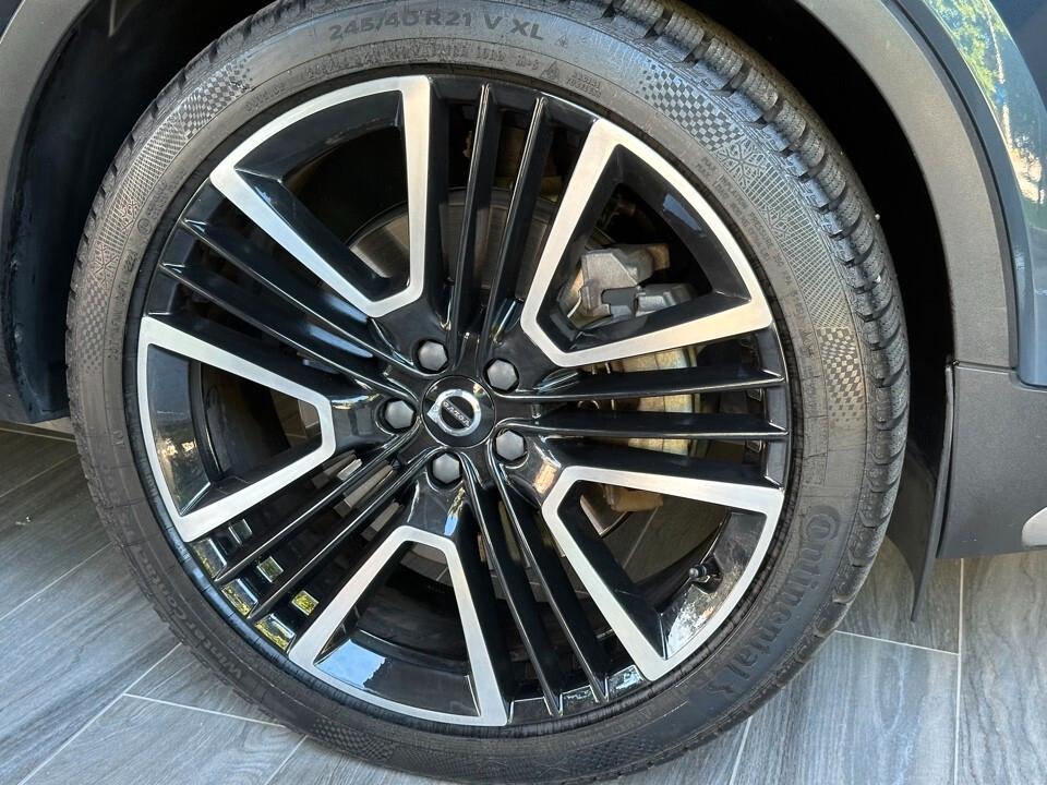 XC40 T5 1.5 R-design Hybrid Full Optional