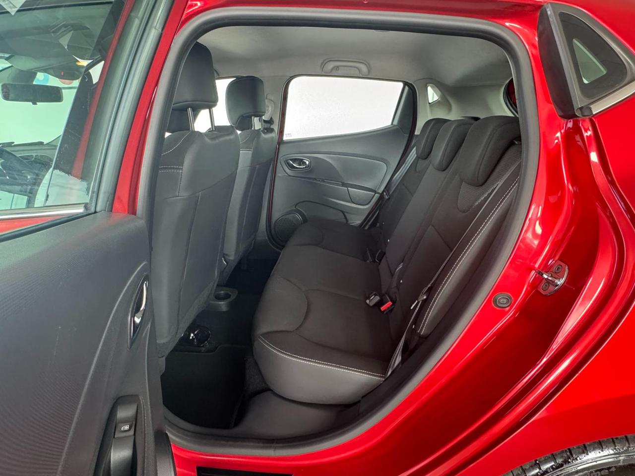 Renault Clio Clio 5p 0.9 tce Costume National 90cv