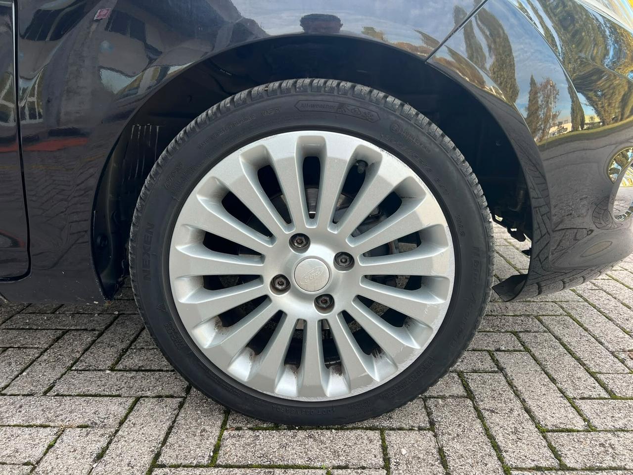 Ford Fiesta 1.6 TDCi 90CV 3 porte DPF Titanium