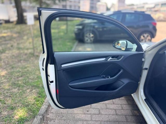 Audi A3 III 2013 3p 1.6 tdi Ambition
