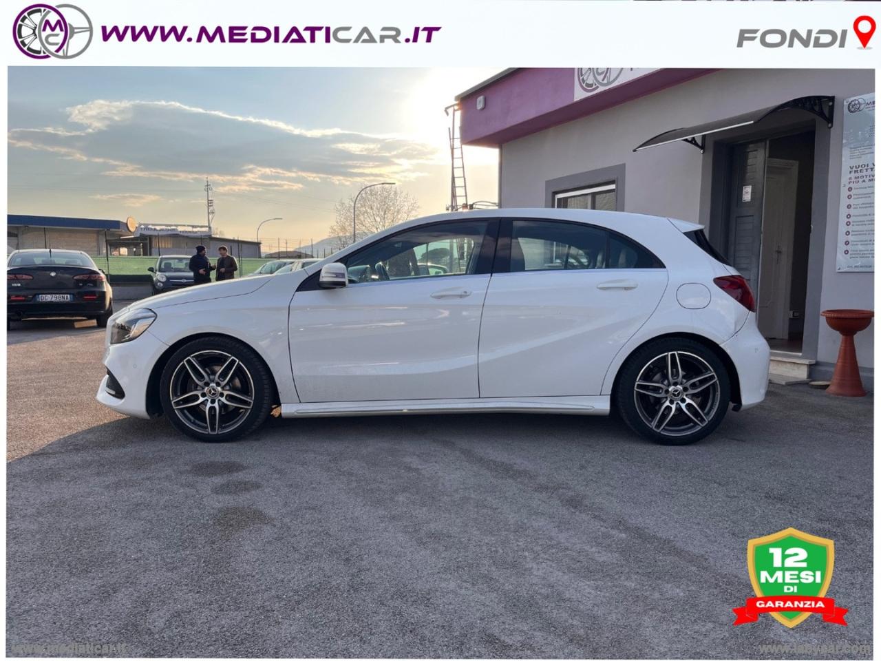 MERCEDES-BENZ A 180 d Premium