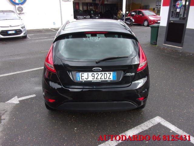 FORD Fiesta 1.4 96CV aut. 5 porte Titanium