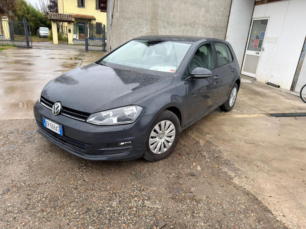 Volkswagen Golf 1.2 TSI 105 CV 3p. Trendline BlueMotion Technology